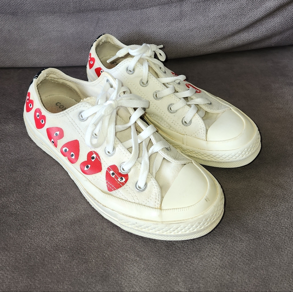 Comme des Garçons Play x Converse Chuck 70 Low Top sneaker White and Red Kids